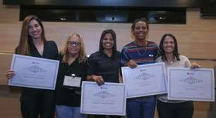 Coordenadora, técnica, médica e atletas do Sport são homenageadas na Câmara