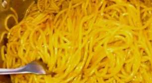 Espaguete de restaurante delicioso e bem soltinho com um tempero super especial