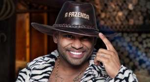 A Fazenda | Cezar Black cuspiu no chapéu do fazendeiro antes de dar para Tonzão?