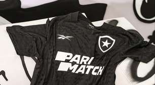 Van com uniformes e equipamentos do Botafogo é roubada no Rio