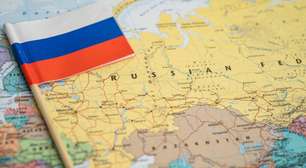 Rússia prepara lei para proibir estrangeiros de falar mal do país