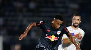 Com dois a mais, Fortaleza vence o Red Bull Bragantino pelo Brasileirão