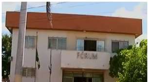 Filho invade Tribunal e atira no suspeito de matar seu pai