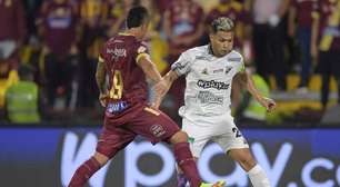 Teo Gutiérrez é suspenso na Colômbia por assédio sexual