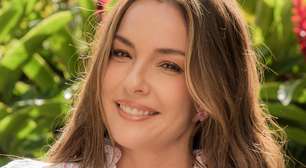 Veja a beleza dos filhos de Regiane Alves ao decorar árvore de Natal