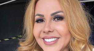Após quadro de saúde, Joelma comenta chegada aos 50 anos: "Fazendo espacate"