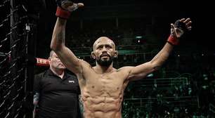 Dana White rasga elogios a Deiveson Figueiredo após estreia vitoriosa no peso galo