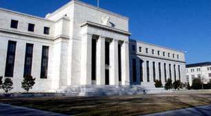 Fed tenta manter opções em aberto, sem antecipar um possível corte nos juros