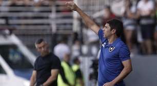 Ex-técnico do Botafogo, Lucio Flavio se vê injustiçado por demissão: "O único no processo todo que foi demitido fui eu"