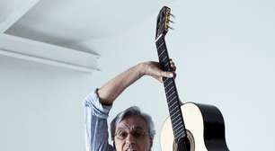Caetano Veloso processa marca de roupa por uso indevido de imagem