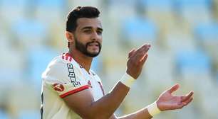 Ex- Flamengo Henrique Dourado é anunciado em time sem divisão