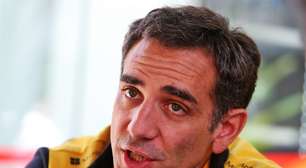 F1: "Pilotos não competem com Verstappen", Abiteboul elogia Red Bull