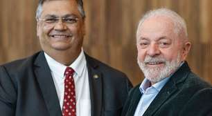 Lula exonera três ministros para votarem na indicação de Dino ao STF