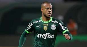 Mayke celebra penta particular do Brasileirão
