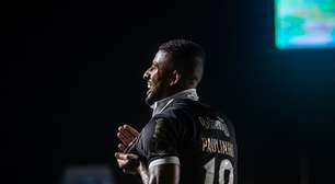 Vasco vence o Red Bull Bragantino e garante permanência na Série A em 2024
