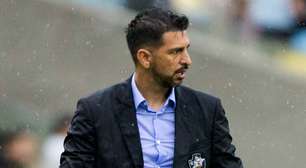Auxiliar do Vasco, Emiliano Díaz crava sem fazer rodeios: "é o pior time do Brasil"