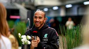 F1: Hamilton diz que visita à fábrica da mercedes foi emocionante, depois de temporada difícil