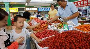 Preços ao consumidor da China caem no ritmo mais rápido em 3 anos