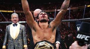 Pronto para sua primeira defesa de cinturão, Alexandre Pantoja elogia rival do UFC 296