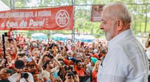 Lula elogia Haddad por reforma tributária: "Fato histórico"