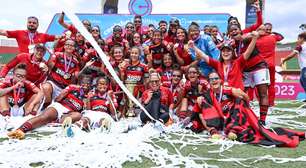 Flamengo vence o Botafogo e é campeão da primeira Copinha feminina da história