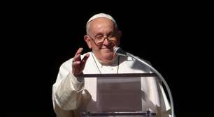 Vaticano aprova bênçãos para casais do mesmo sexo sob certas condições