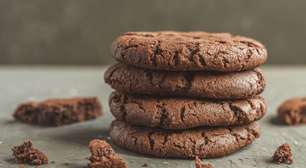 Doce na dieta: receita de cookie de cacau saudável