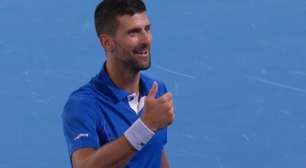 Djokovic treta com torcedor, mas vence a 30ª seguida no Australian Open