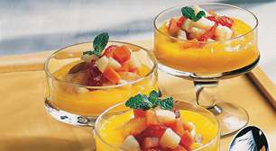 Salada de Frutas com Creme de Manga