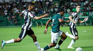 Do banco para a vitória: Goiás vence Goiânia com gol solitário em jogada de jogadores vindos do banco de reservas