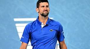 Djokovic evita problemas e vai às oitavas no Australian Open
