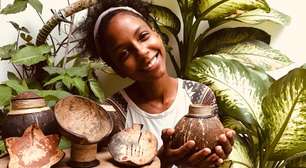 Artesã cria itens inusitados com casca de coco, faz sucesso e muda de profissão
