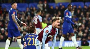 Aston Villa segura Chelsea fora de casa e força jogo de volta na FA Cup
