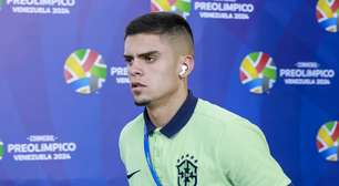 Gabriel Pec analisa partida contra a Colômbia, agradece o gol e a vitória: 'o grupo está evoluindo'