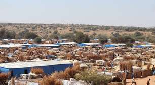 Crianças morrem a cada duas horas em campo de deslocados do Sudão, denuncia ONG