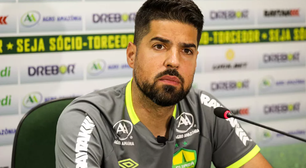 Corinthians paga multa e Cuiabá confirma acerto envolvendo o treinador António Oliveira