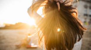 Dois vilões dos cabelos no verão que ninguém conhece