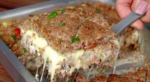 Kibe de forno molhadinho e bem recheado com bastante queijo