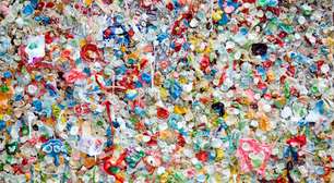 Indústria do plástico engana público sobre reciclagem há mais de 30 anos, revela estudo