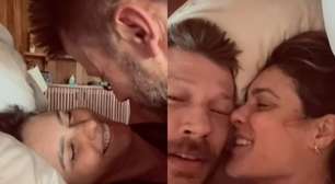 Na cama, Fernanda Lima e Rodrigo Hilbert mostram momento romântico e falam sobre ir à Sapucaí: 'Nunca'