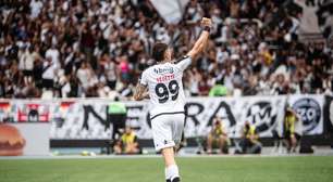 Vegetti brilha na vitória do Vasco sobre o Botafogo