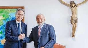 "Vamos trabalhar juntos", diz Antony Blinken após reunião com Lula