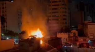 Idoso morre carbonizado em incêndio na região central de São Paulo