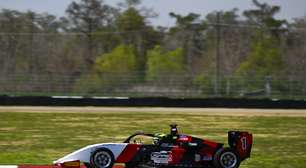 Nic Giaffone lidera atividade nos testes de pré-temporada da USF2000 em NOLA