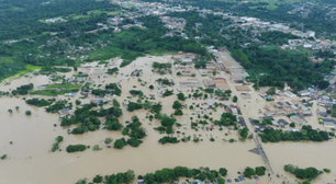 Mais de 100 mil pessoas já foram afetadas pelas enchentes no Acre