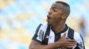 Marlon Freitas se destaca em vitória do Botafogo após drama familiar: 'Muito importante para mim'