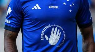 Cruzeiro volta a se irritar com a Adidas após outro vazamento de uniforme