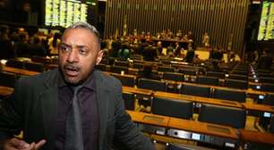 Polícia Civil de SP investiga deputado Tiririca por importunação sexual