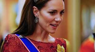Desastre de relações públicas na realeza vai de sumiço de Kate a suicídio