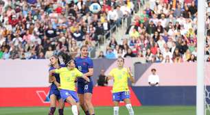 Estados Unidos aproveita chance, vence Brasil e é campeã da Copa Ouro Feminina